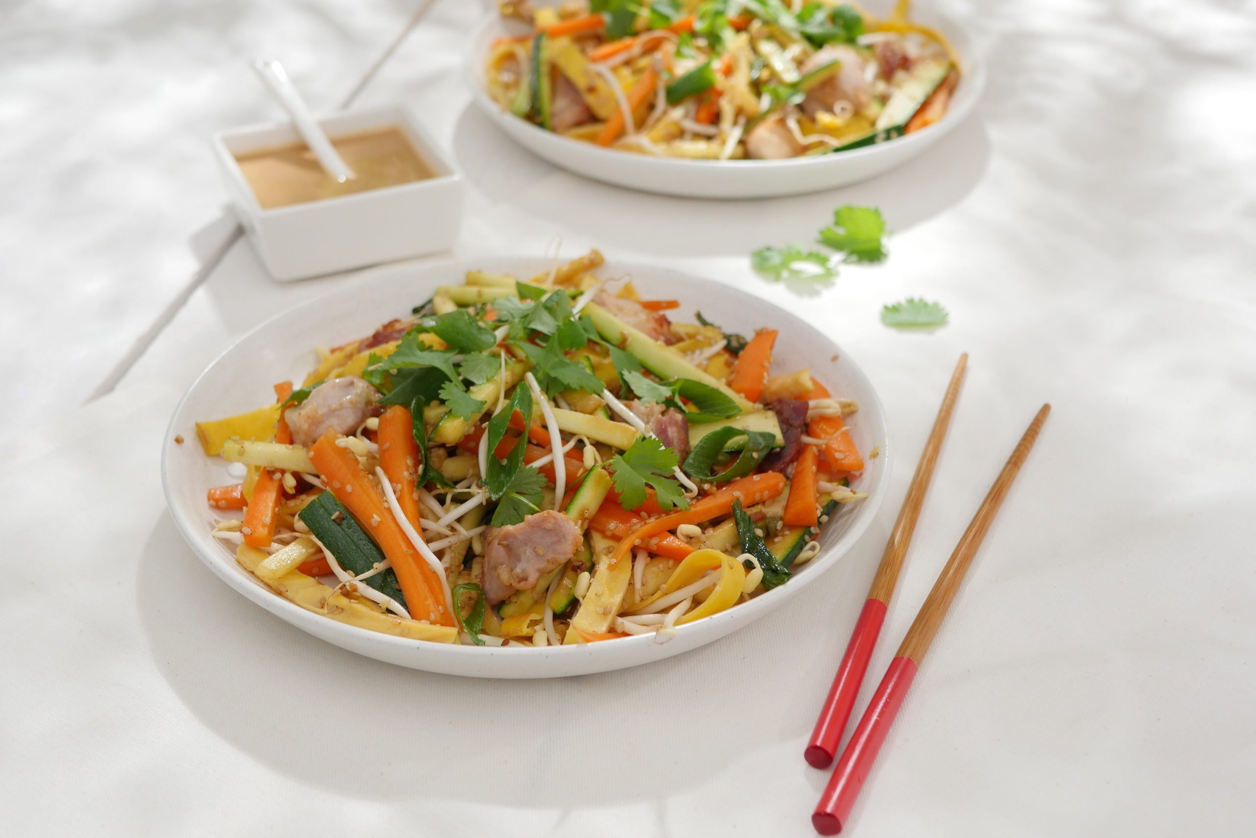 Pad thai with chicken & egg noodles