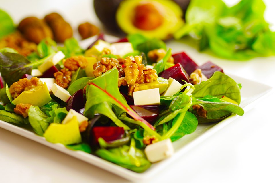 Beetroot salad with feta & walnuts
